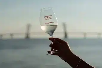 SimpleWine Bar