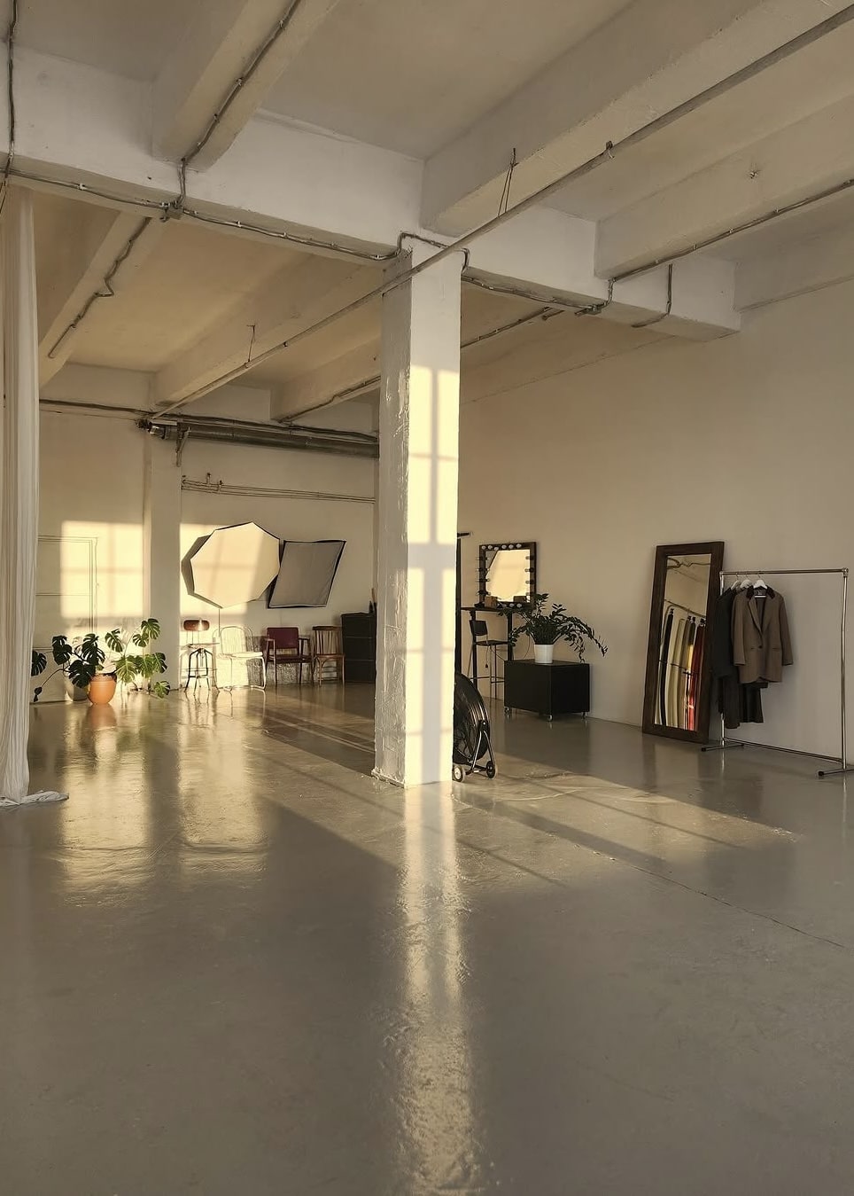 Just True studio