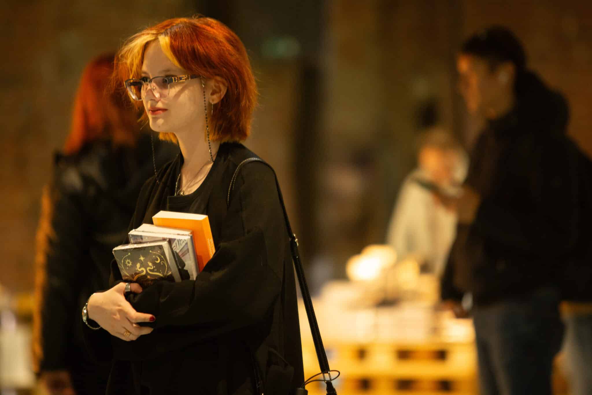 Гаражная распродажа МИФ