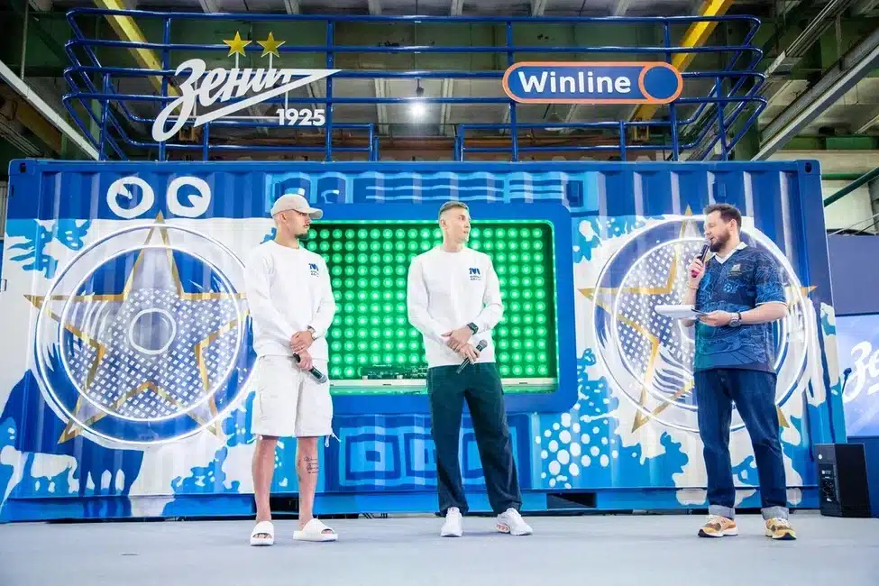 100 лет в обед