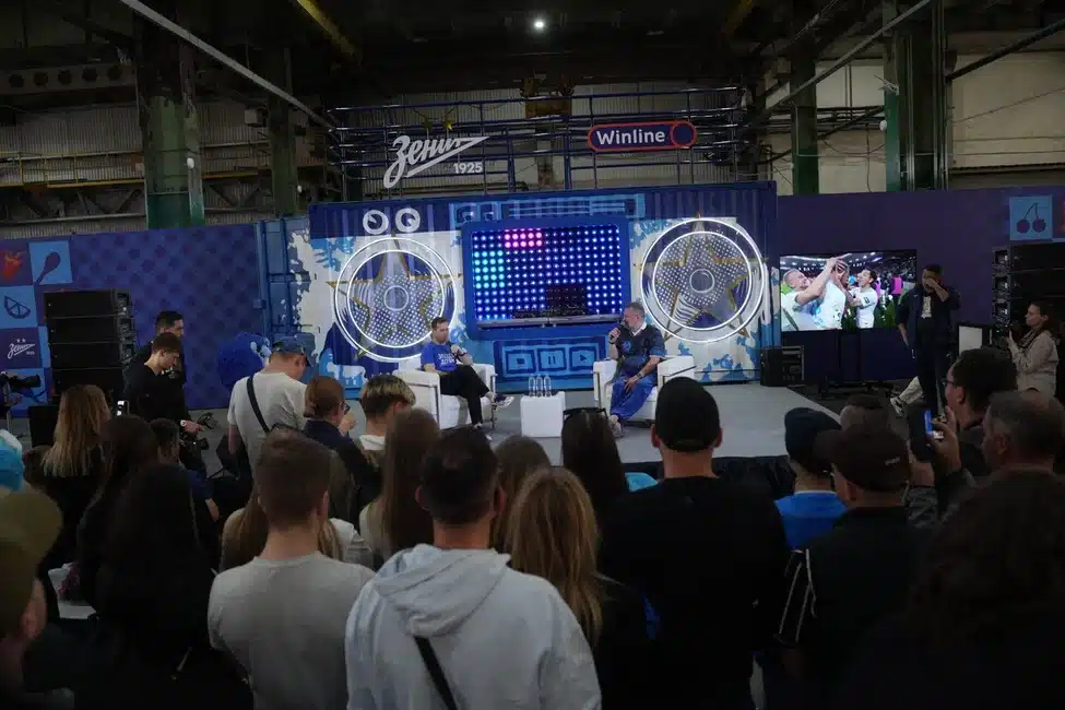 100 лет в обед