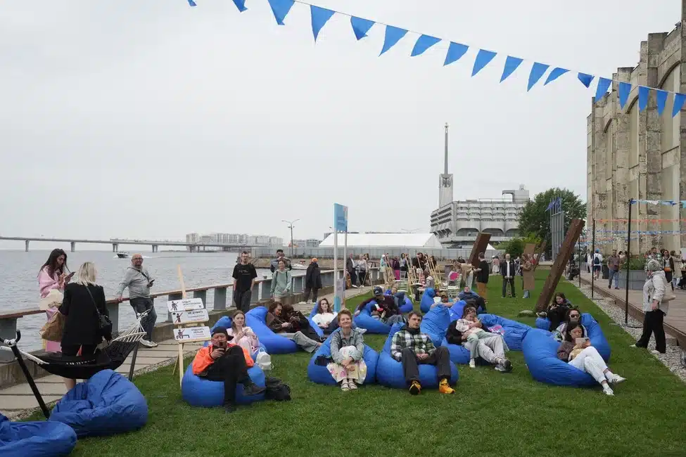 100 лет в обед