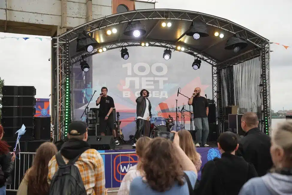 100 лет в обед