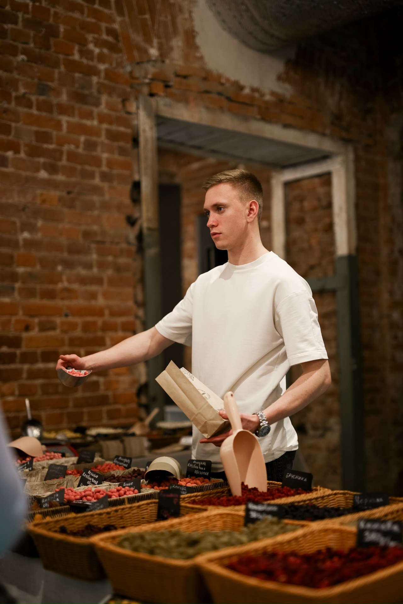 Маркет на Неве