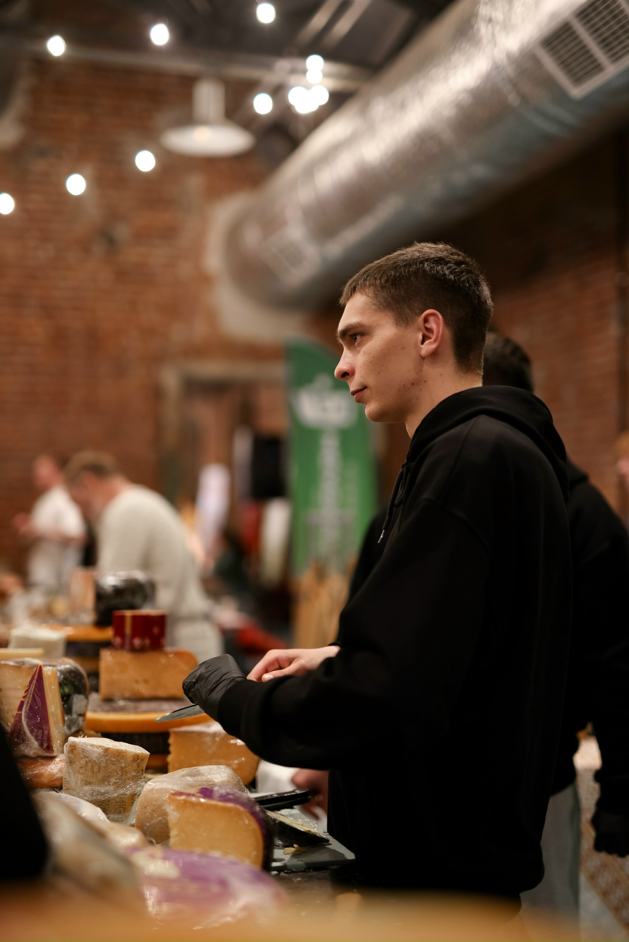 Маркет на Неве