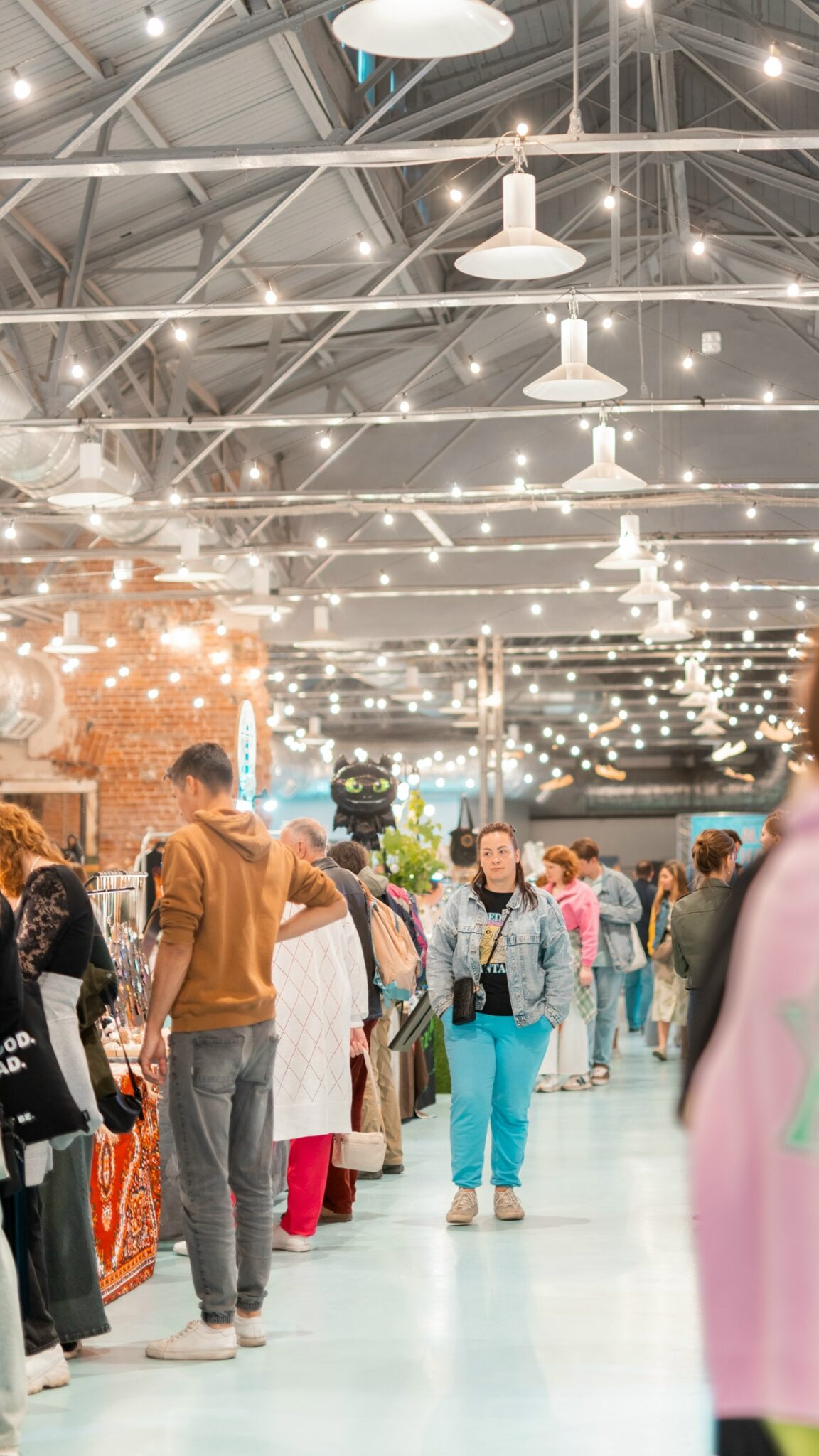 Маркет на Неве