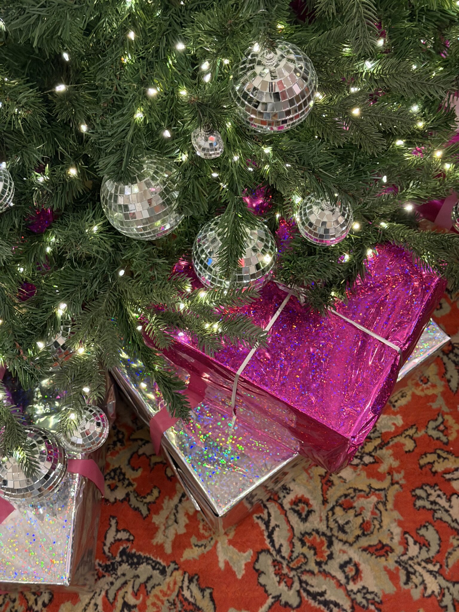 Xmas market and live music