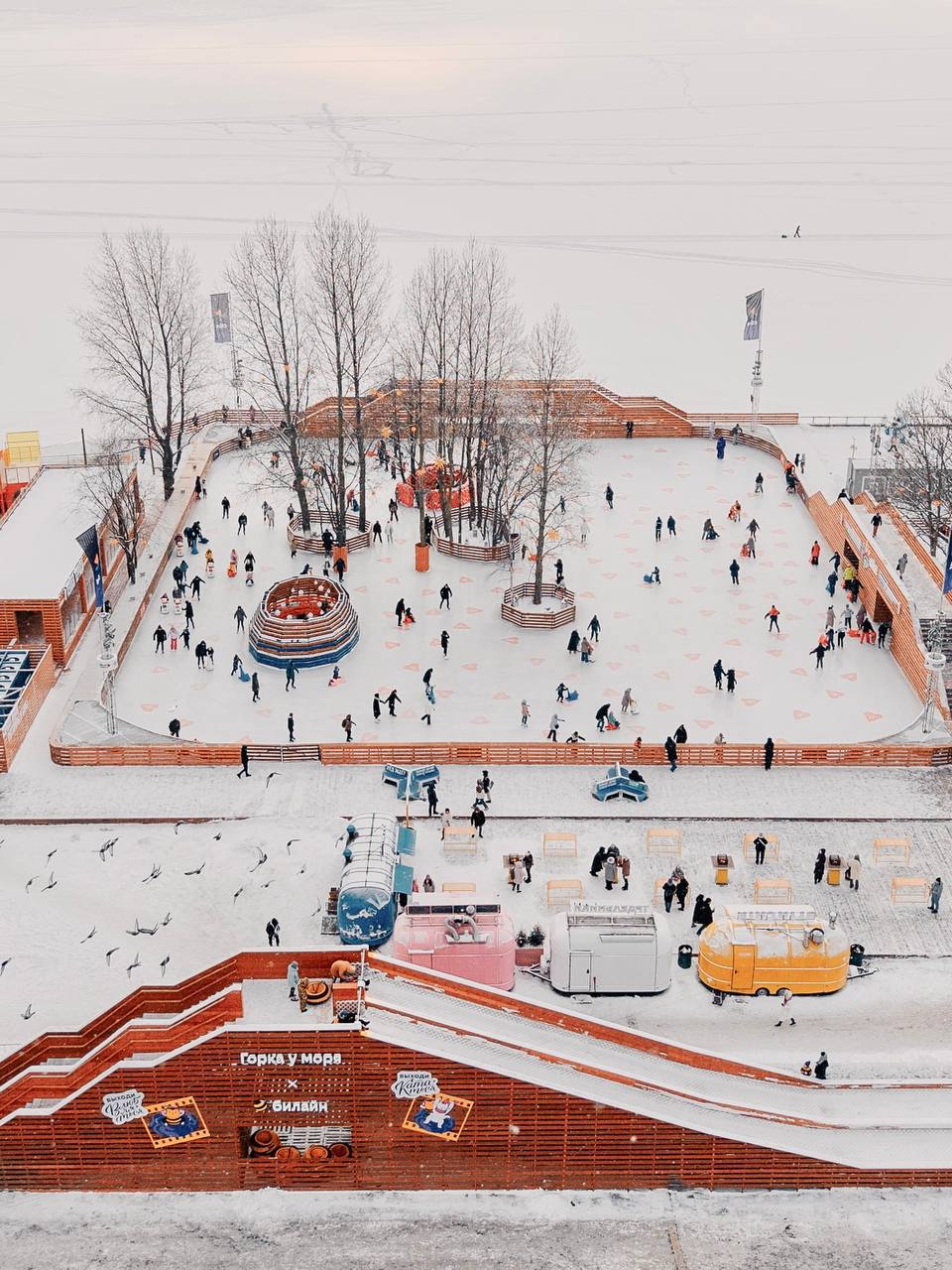 Горка у моря